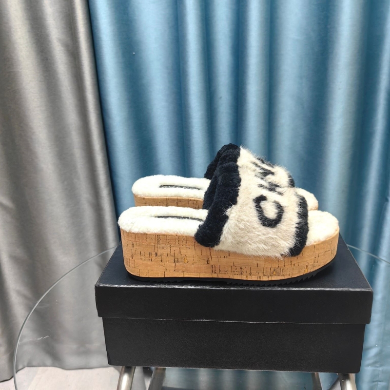 Ch*el slippers